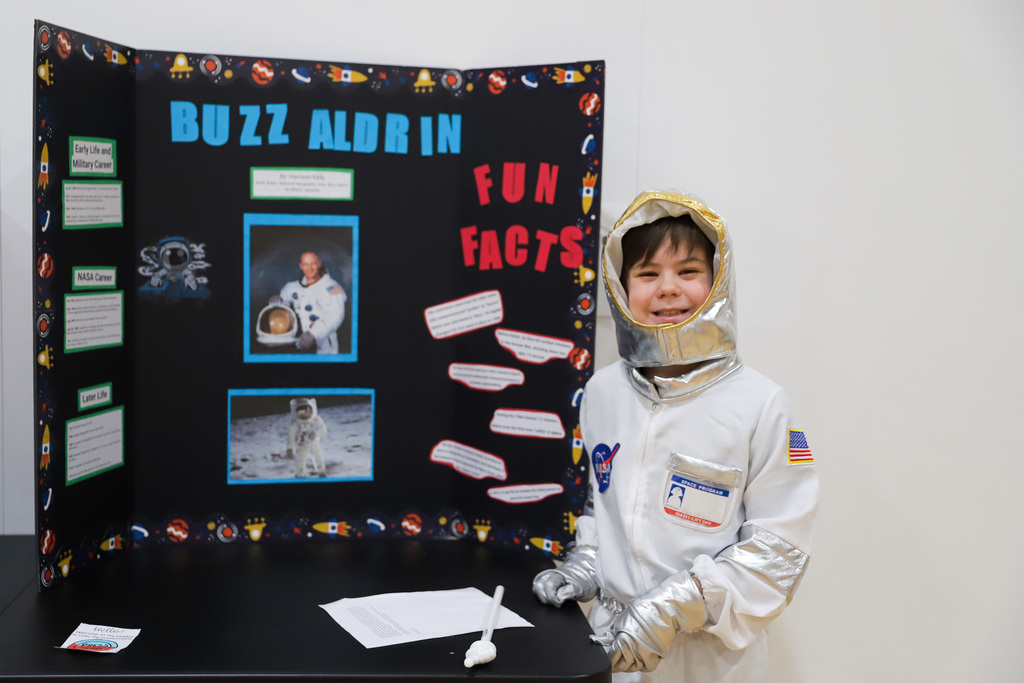 Wax Museum presentation Buzz Aldrin