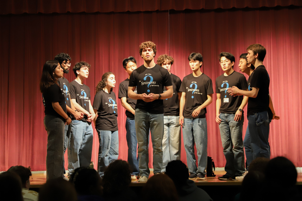 Nate Stein sings solo with Yale Spizzwinks