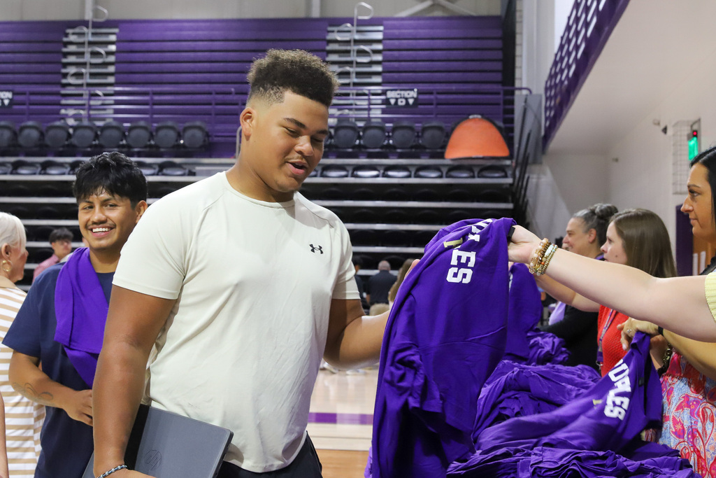 New Purples gear at BGHS