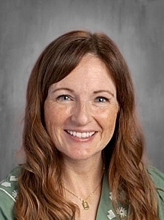 Sarah Carlson Sarah Carlson is so fun to work with, whether you’re a kid or an adult coworker! She truly cares about everyone and makes a point to show that with her words and actions. I can always count on Sarah to see the bright sides of things even when stressful things happen. We love Ms. Sarah!
