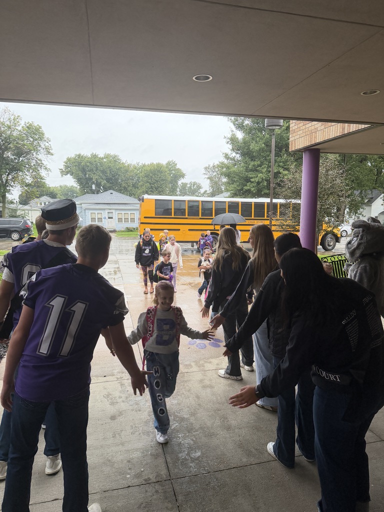 Good Vibe Friday: Homecoming