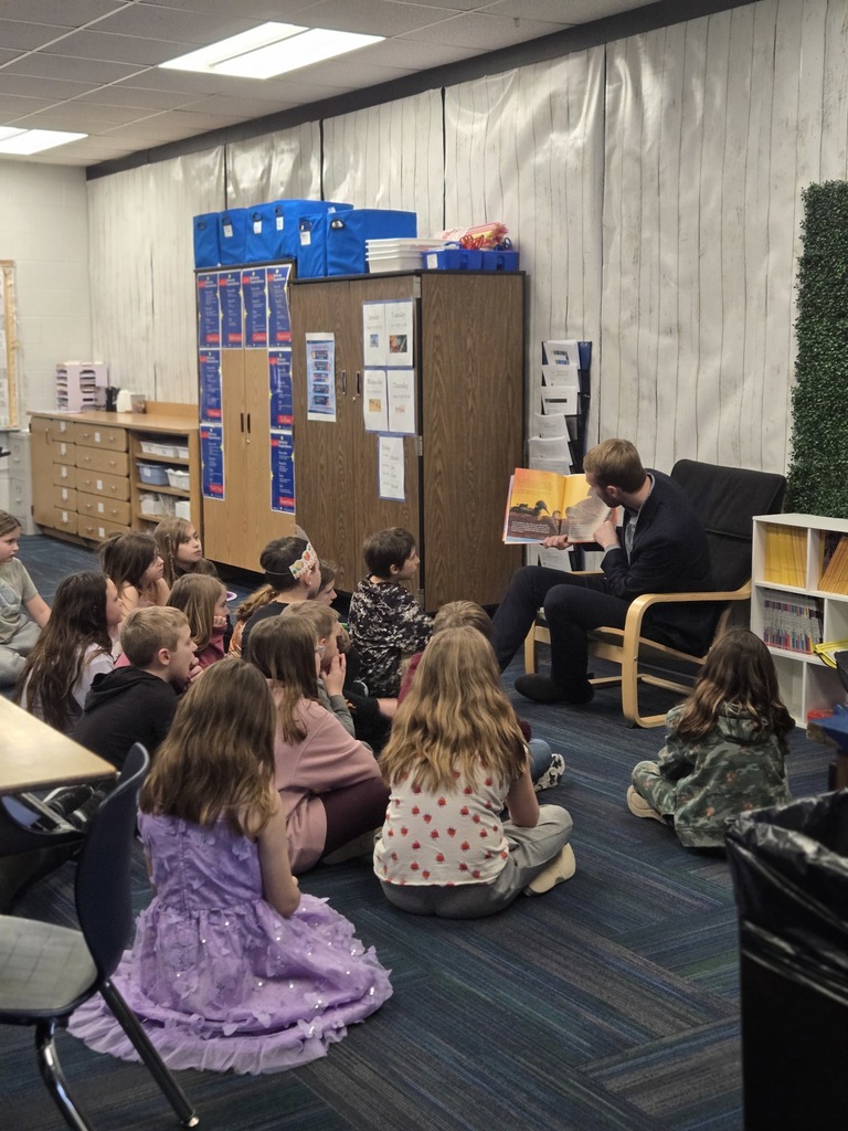 Rep Fairbairn Reads to 3rd Class Class