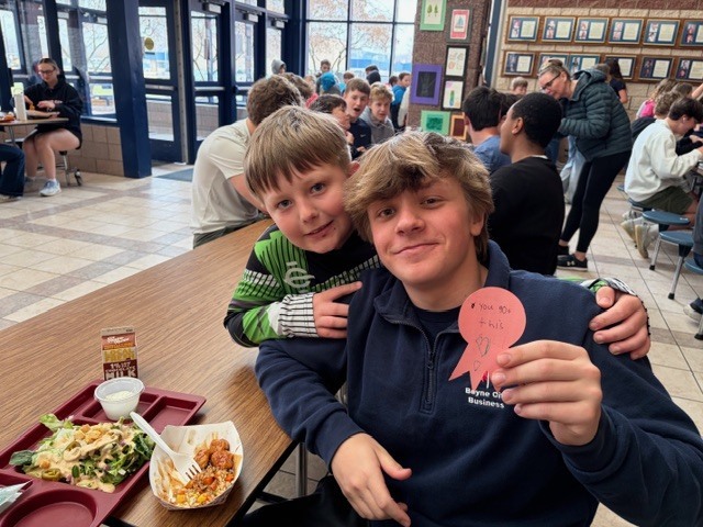 4th Grade Shares Kind Notes With High School 
