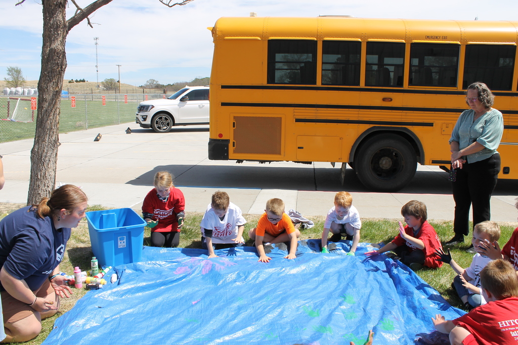 kids camp paint 