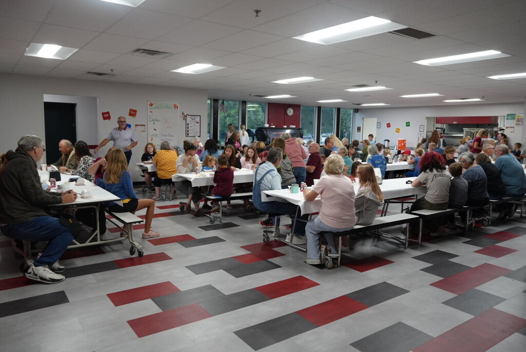 grandparents in the cafeteria 