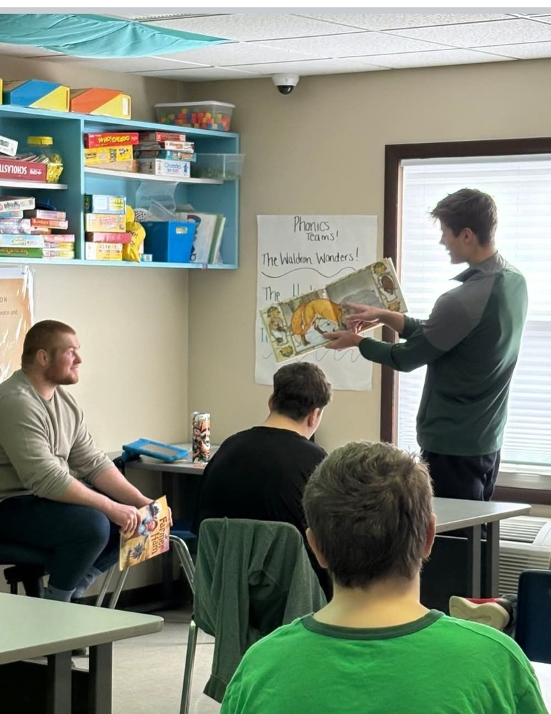 Reading to Waldron Students