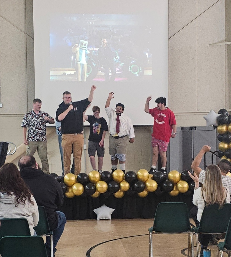 Those boys can have fun!