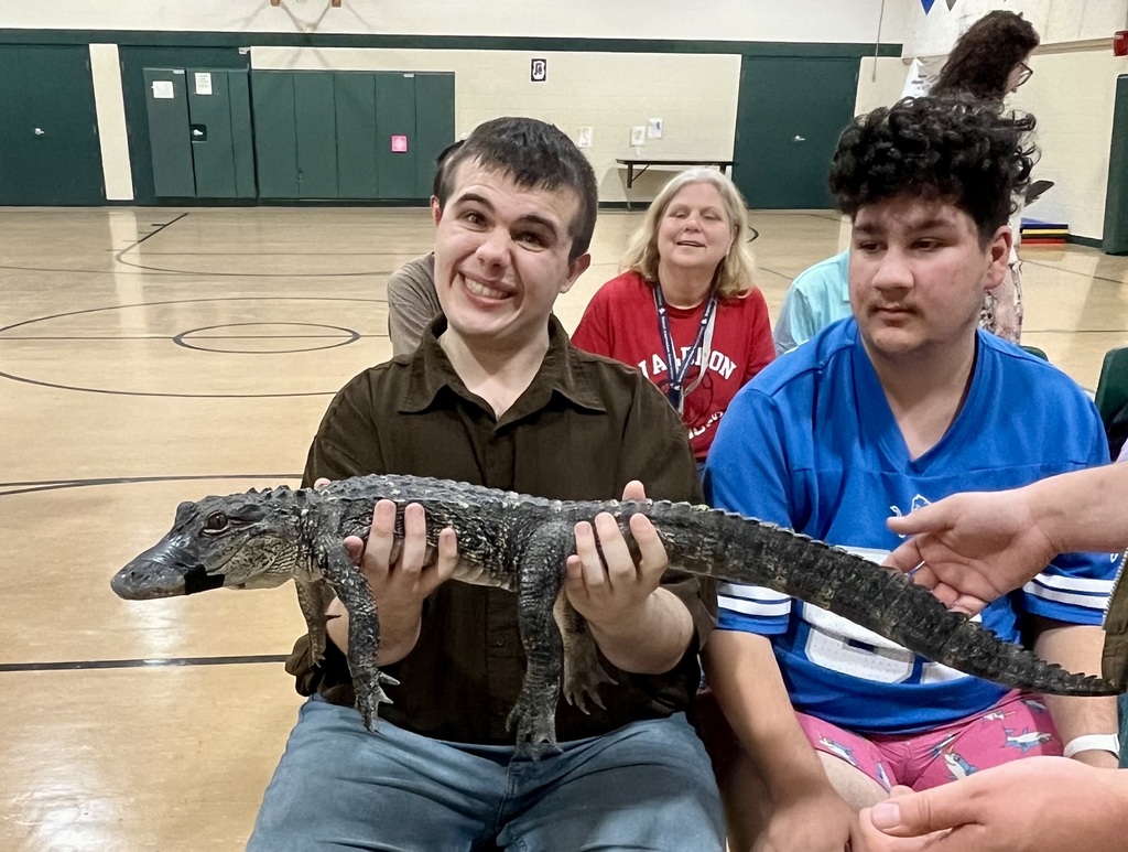 Alex made a new friend!
