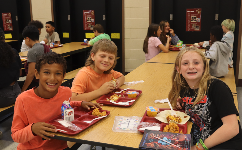 kids sitting at lunch