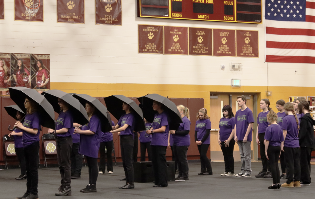 cast members performing Beetlejuice