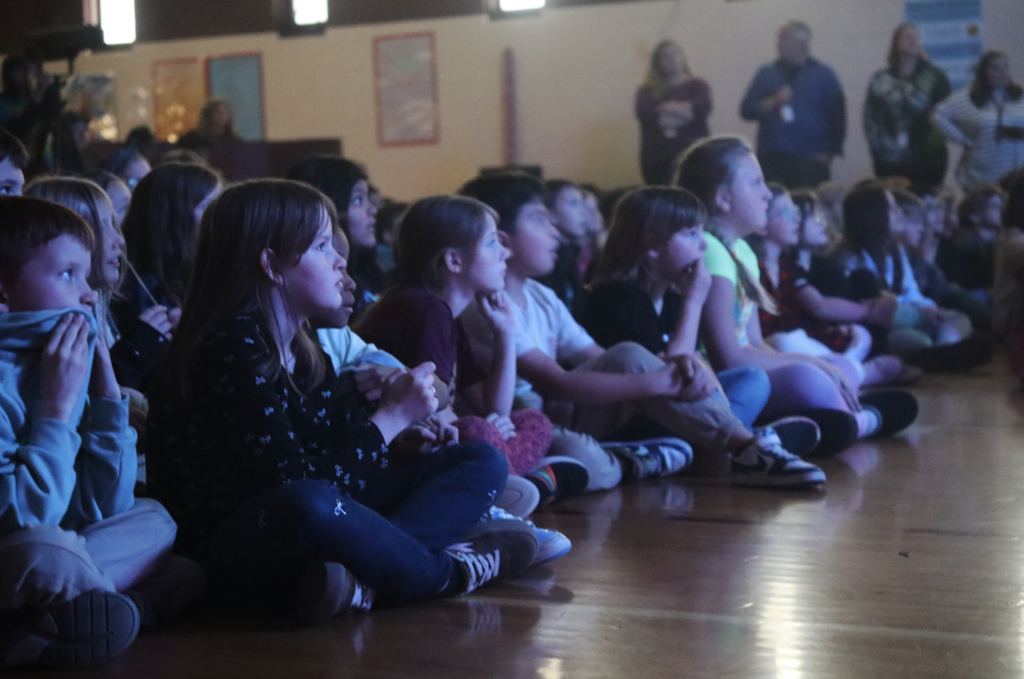 kids watching beetljuice 