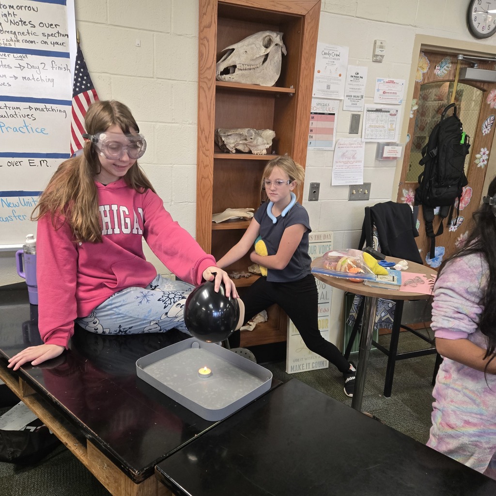 students with balloon