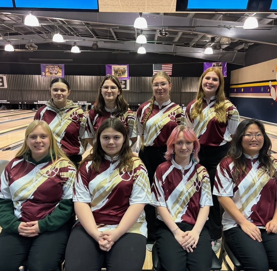 girl bowling team