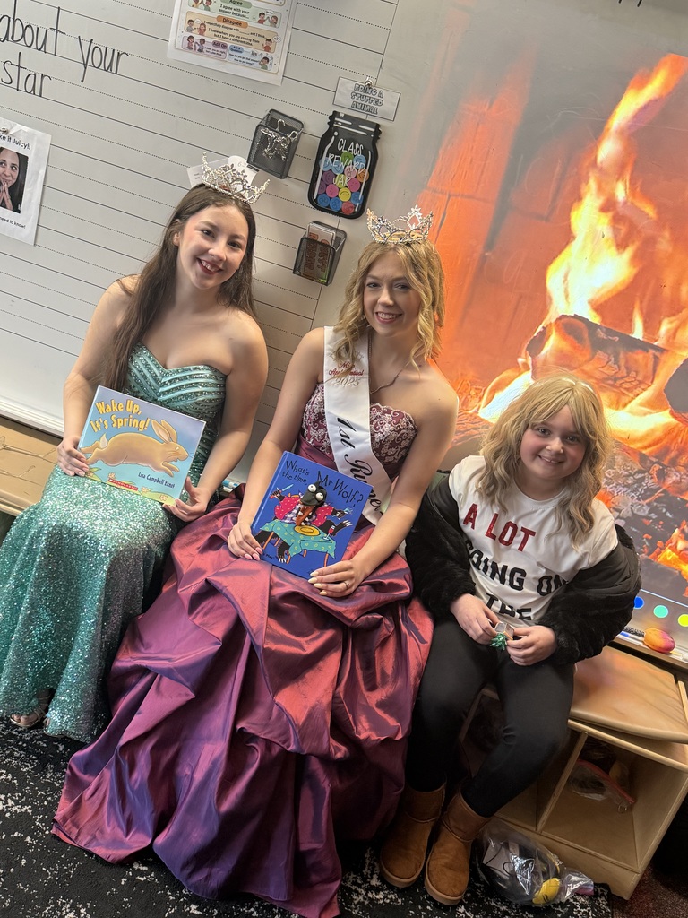 queens with students