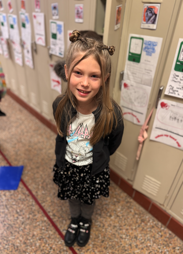 little girl dressed up as rockstar