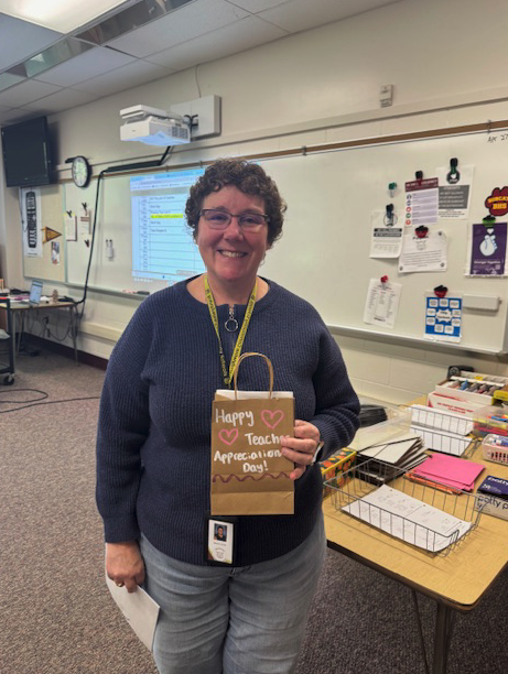 becky turner with bag
