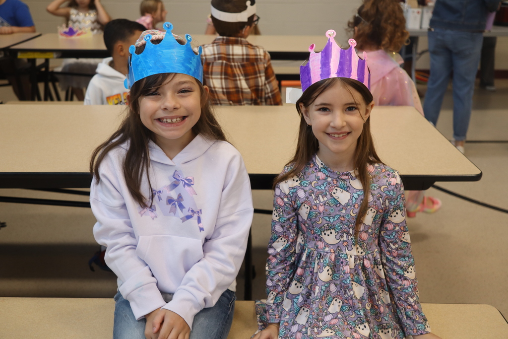 little girls in crowns