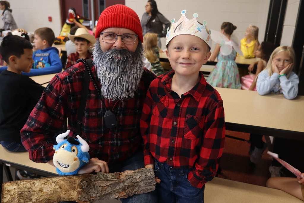 principal with yougner paul bunyan