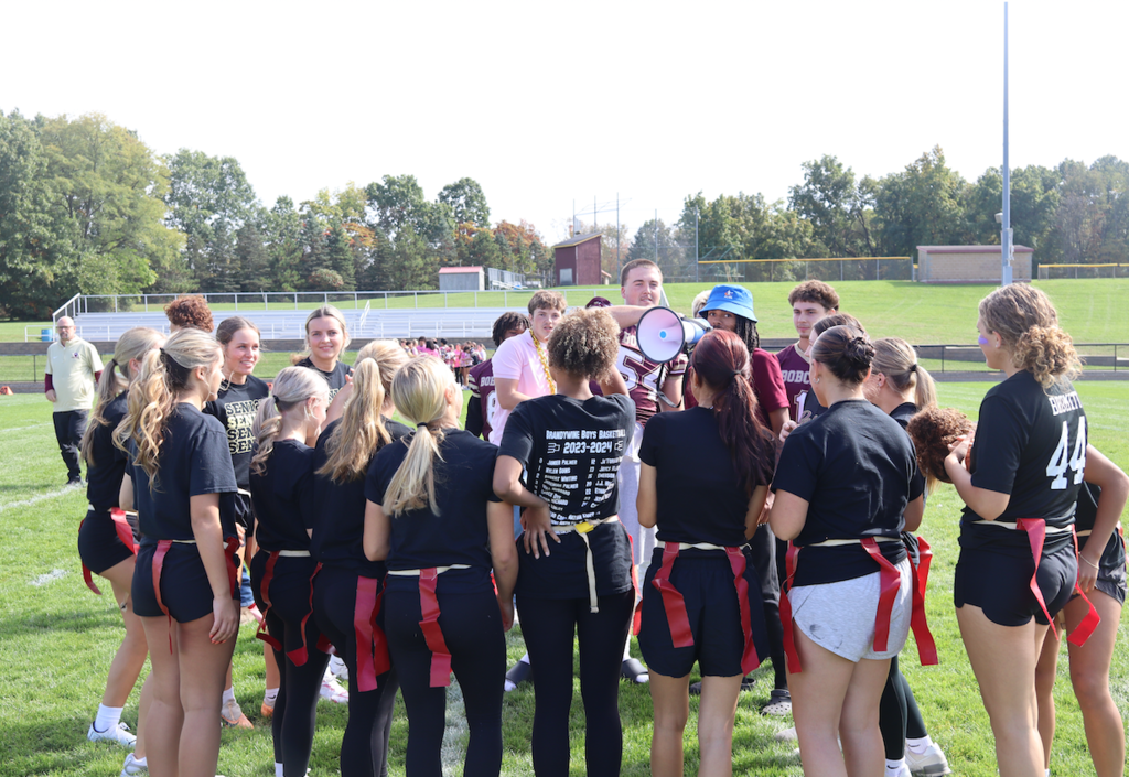powderpuff girls talking to football players