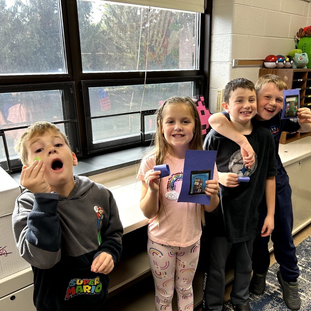 Second grade using PicCollage