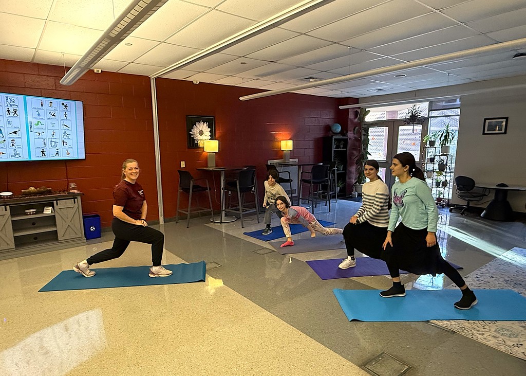Practicing lunges as both a stretch and an exercise.