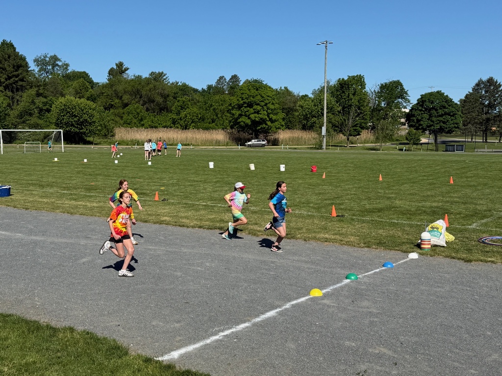 students running on track