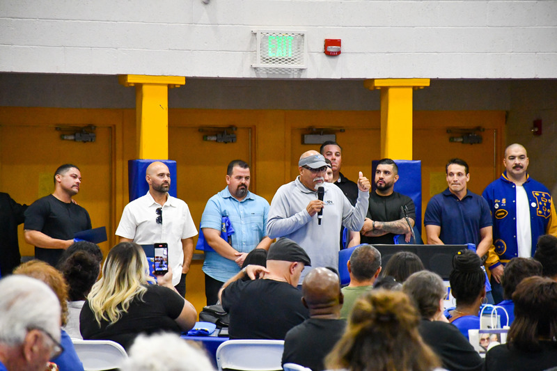 former coach will torrez speaks at brawley hall of fame