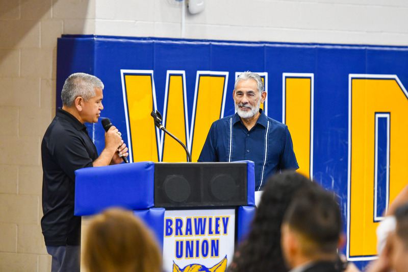 Brawley union coach martinez speaks at hall of fame ceremony 