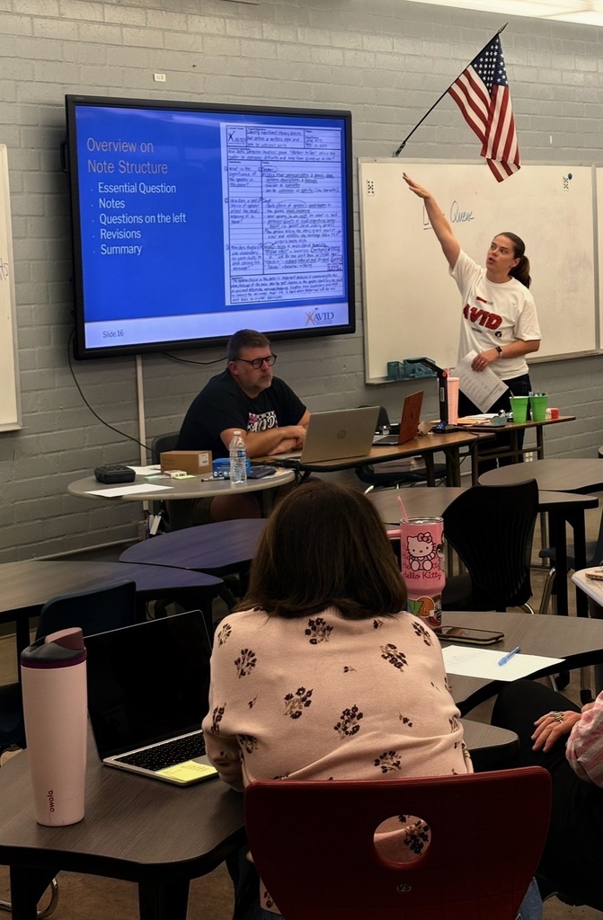 BJH and BOUSD AVID Team leads a Teacher Training on Focused Notes Taking.