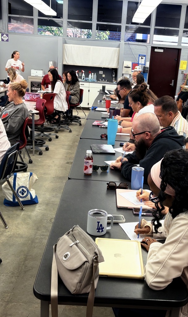BJH teachers practice focused notes with BJH and BOUSD AVID leadership