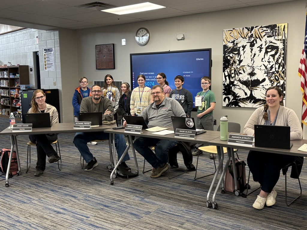 BES Reading Ambassadors present at the March BOE meeting