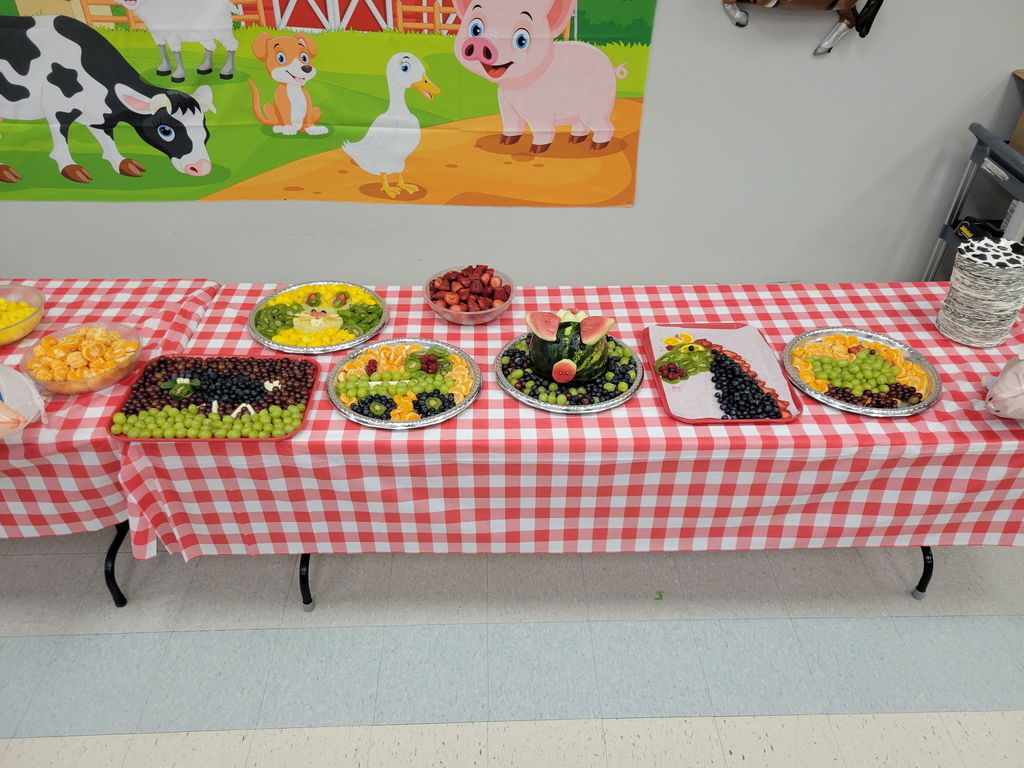 Fruit and farm animals