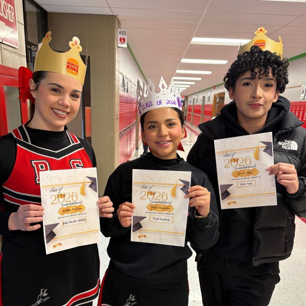 Senior Crown Decorating 