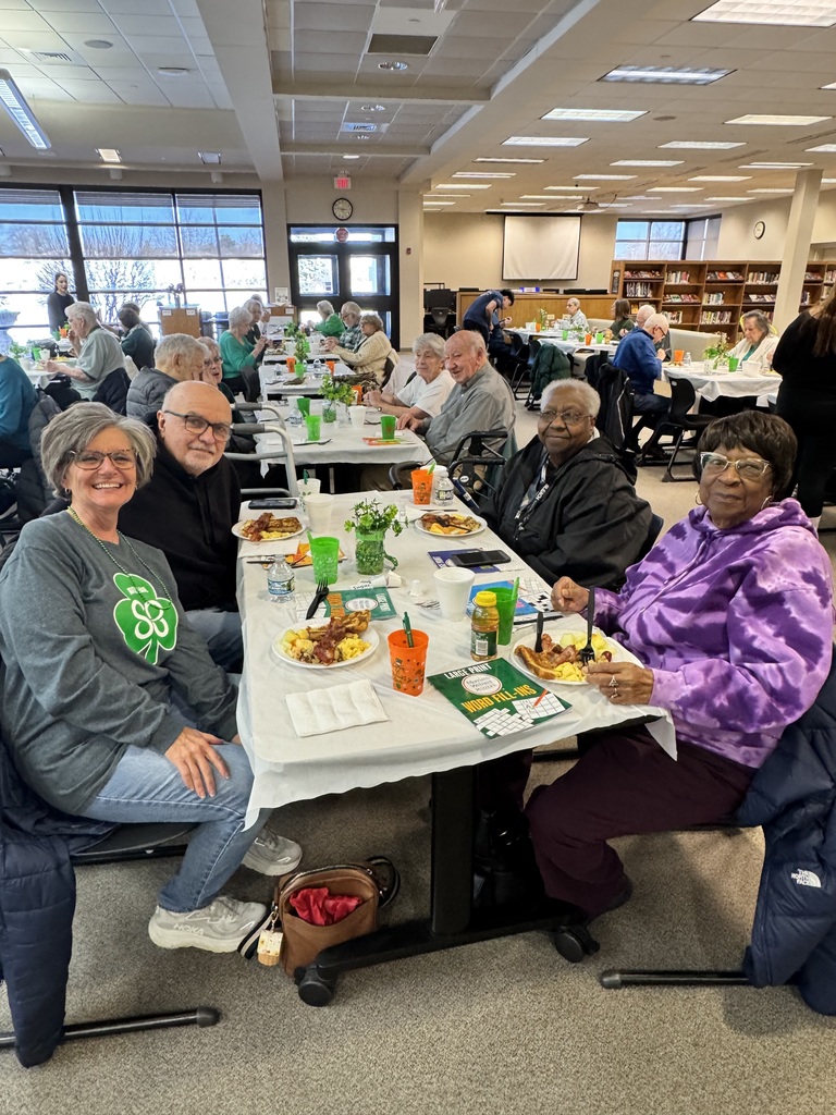 senior citizen breakfast