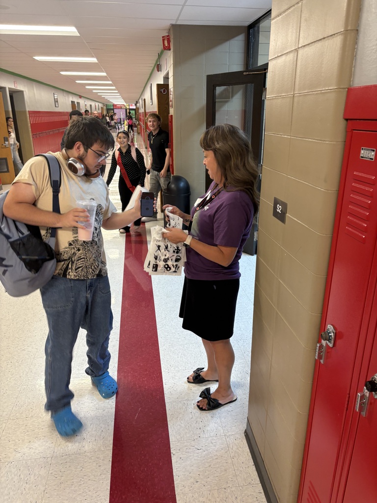 Bremen students participating in last Wednesday’s Braves Bash Badge Dash, a Coachella-themed celebration recognizing attendance, academic progress, and positive choices.
