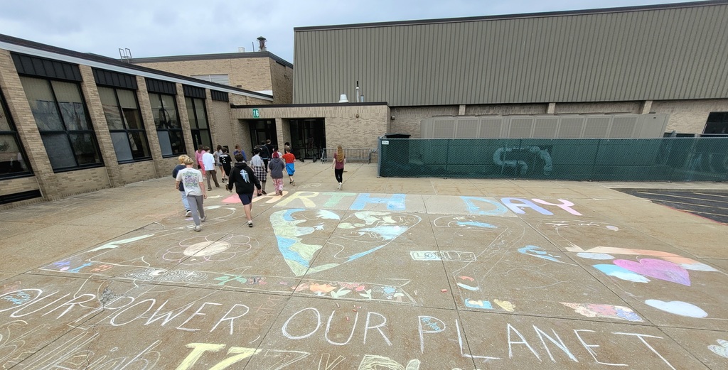 outside sidewalk chalk