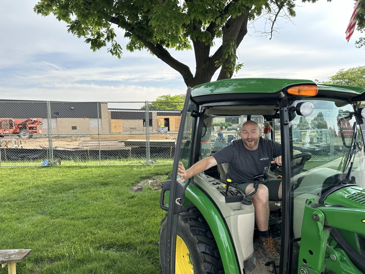 tractor 