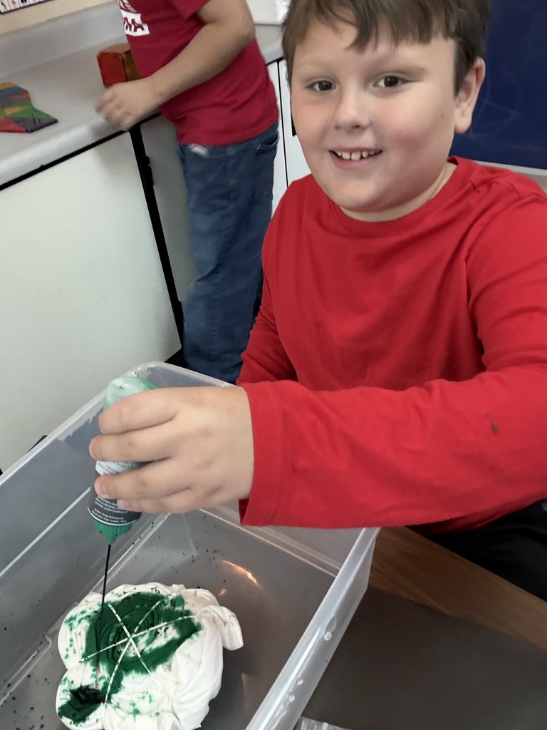 Tie-Dye Making