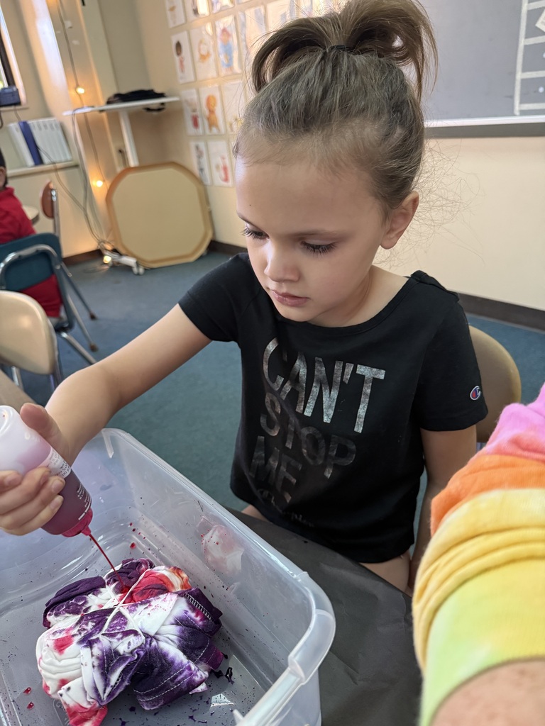 Tie-Dye making
