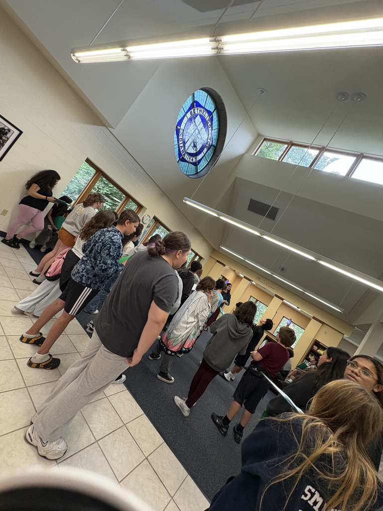 Students taking a tour of Bethel Univeristy.