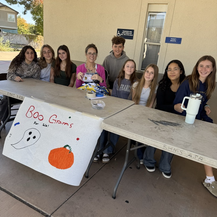 our wonderful Leadership students selling Boo Grams as we get ready for Halloween. #ehmsbobcats