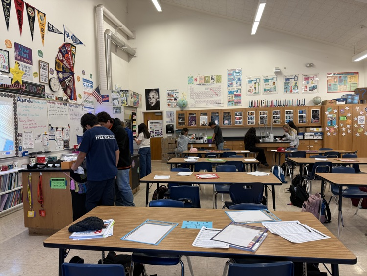 scavenger hunt in Mrs. DeFlores’ Science 8 class