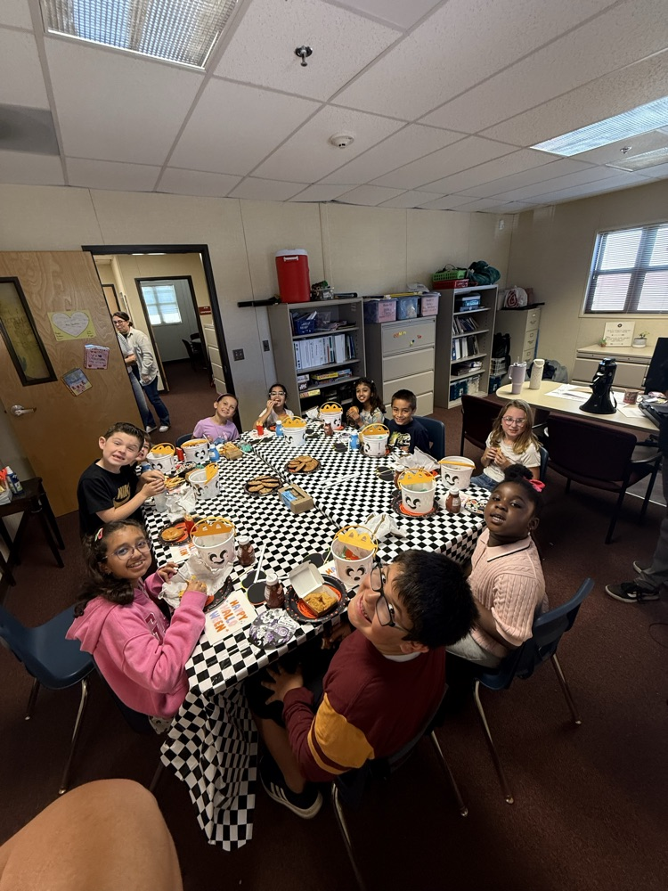 Top readers and Top earners luncheon 