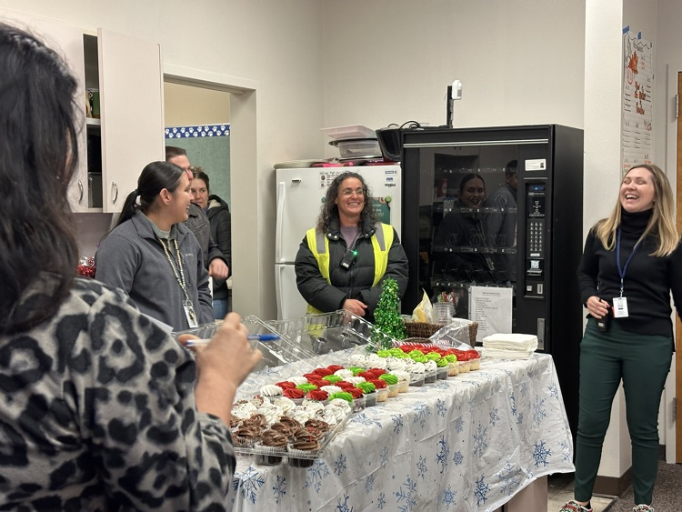 ACSA BUSD Middle School Vice Principal of the Year Kara Ravina