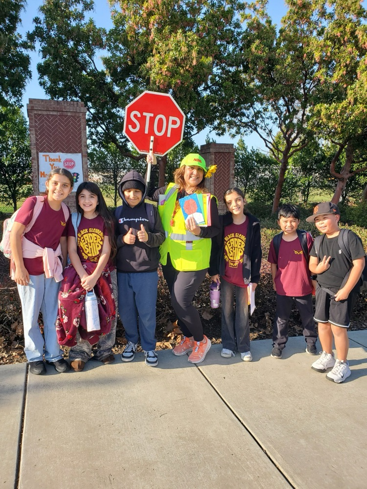 Group of owls with Mrs. Galaviz