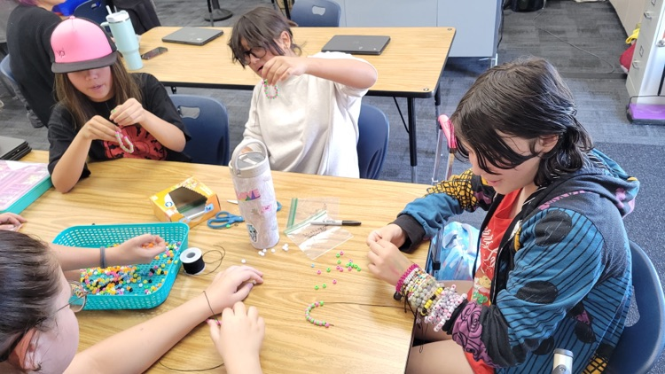 Kandi Club Bracelet Making Club