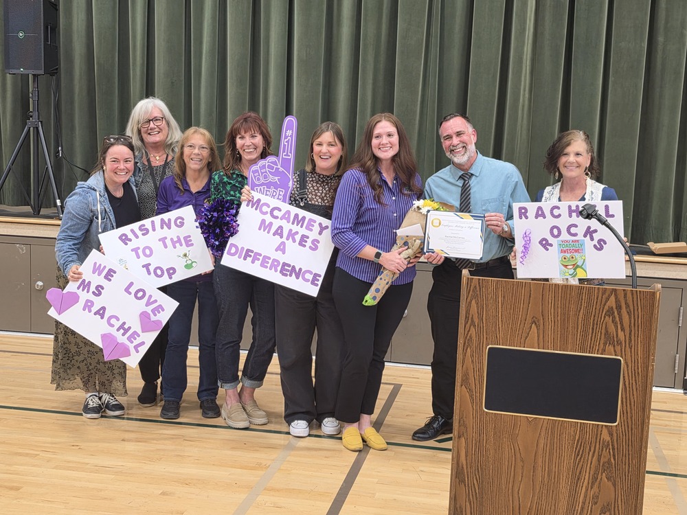 Employees Making a Difference presentation group photo