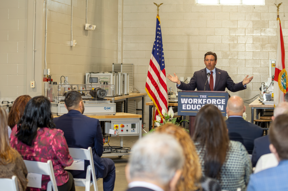 Governor DeSantis visits Titusville HS