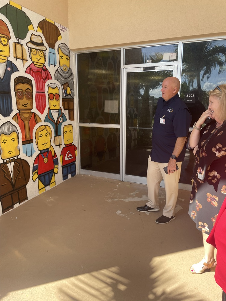 Dr. Rendell guesses which Floridian is on our mural.