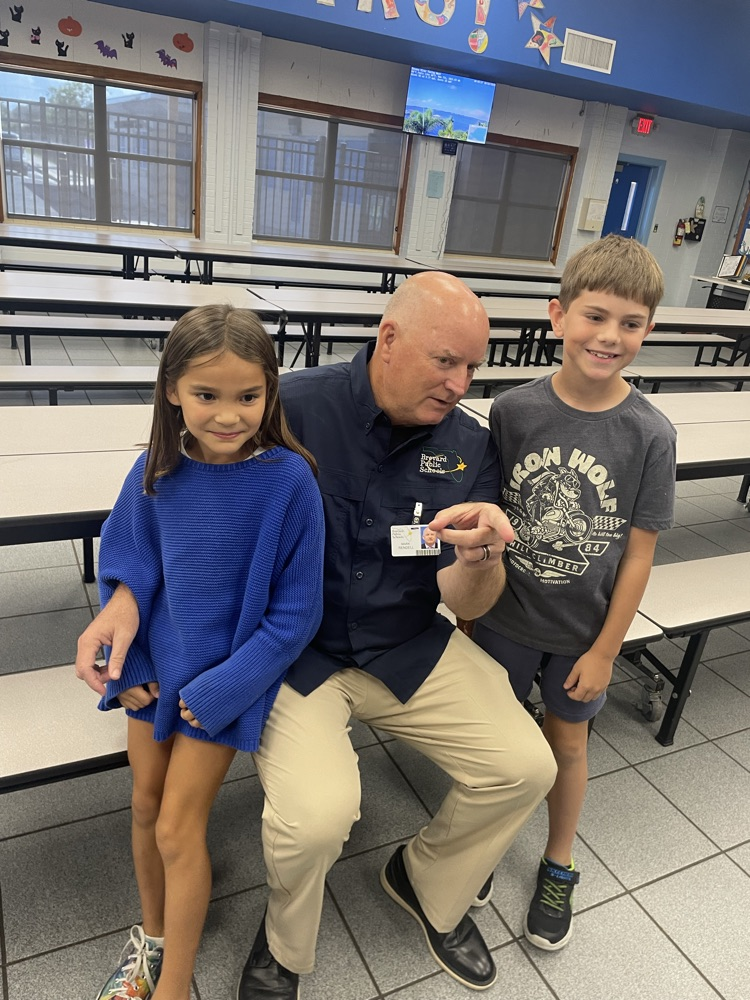 Dr. Rendell recognizes two former students he read to two years ago!